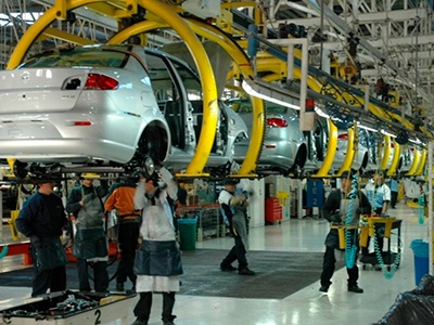 Se desplomó la producción de vehículos en Brasil
